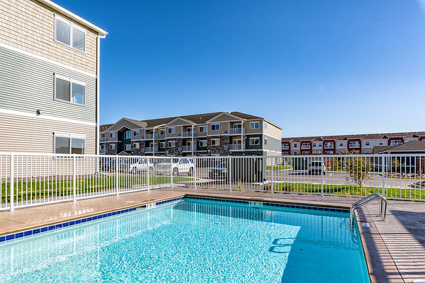 pool at Northview Apartments located in Sartell MN